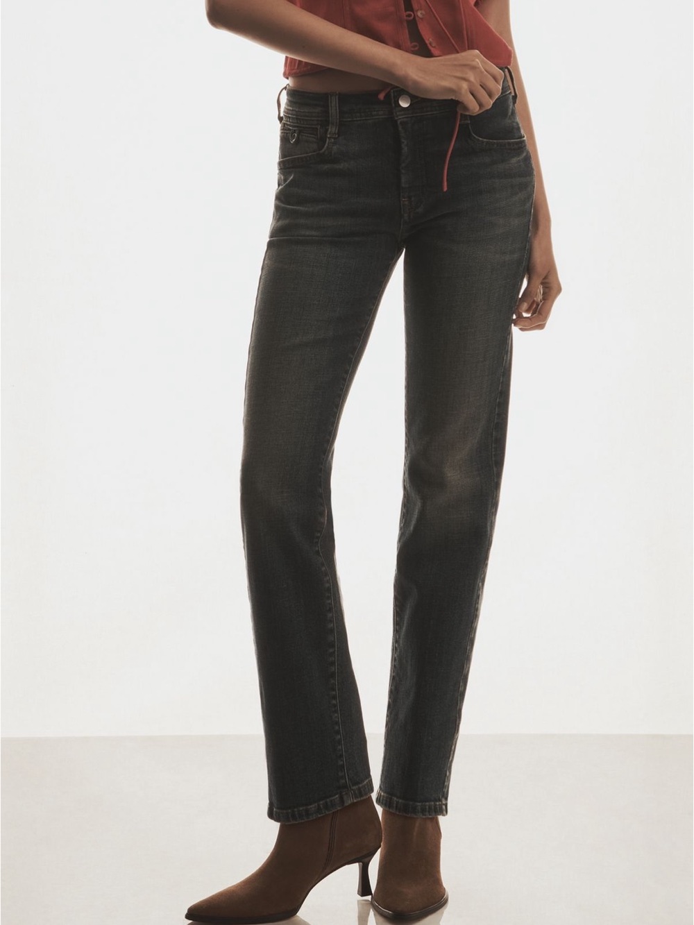 Pilcro Relaxed Low Rise Straight Leg Jeans ANTHROPOLOGIE Size 26